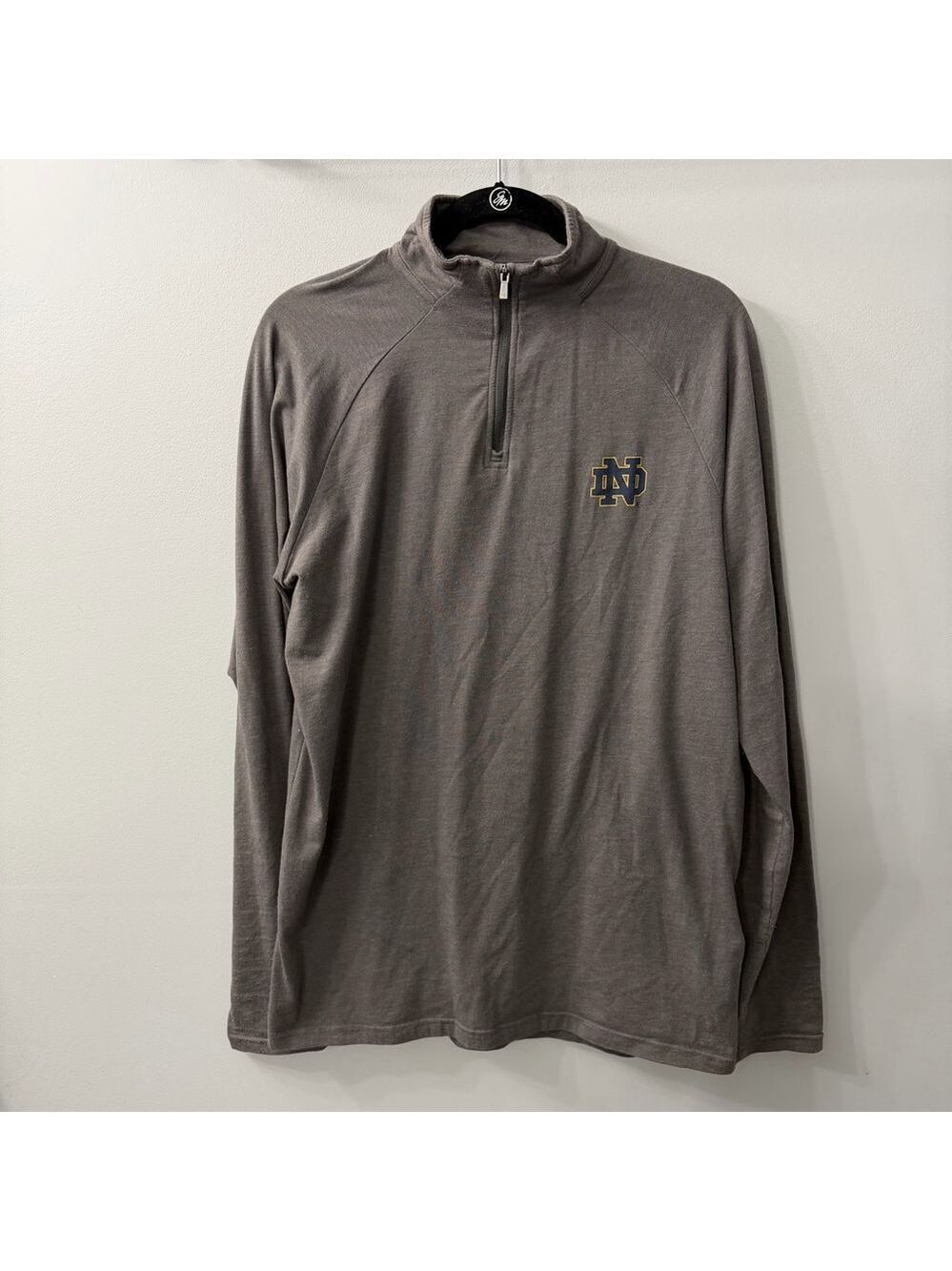 Men’s Notre Dame Under Armour Gray HeatGear 1/4 Zip Pullover Medium